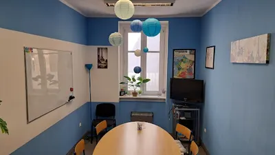 PERFECT Kursy Językowe, Szkoła językowa, nauka języków